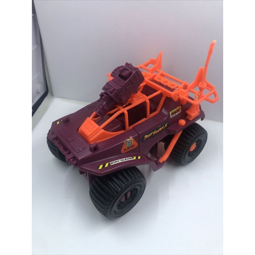 GI Joe Capcom Street Fighter II Crimson Cruiser Hasbro 1990. Not Complete